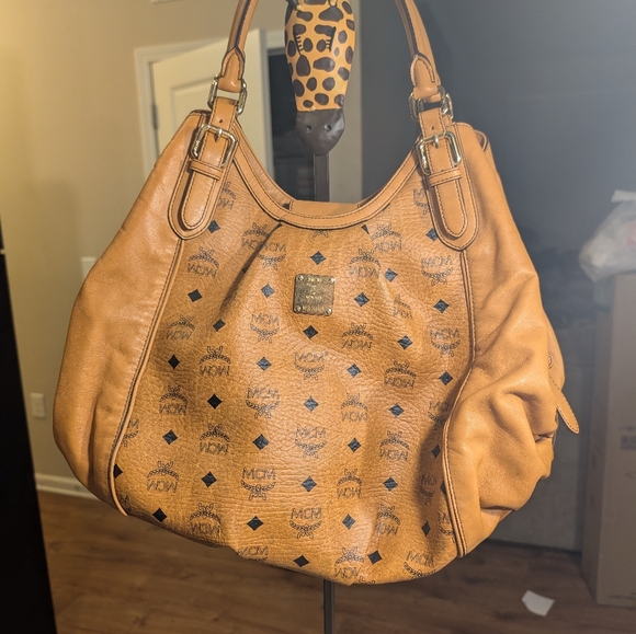MCM Tan Leather Women's Shoulder Bag Cognac Visetos - Picture 1 of 14